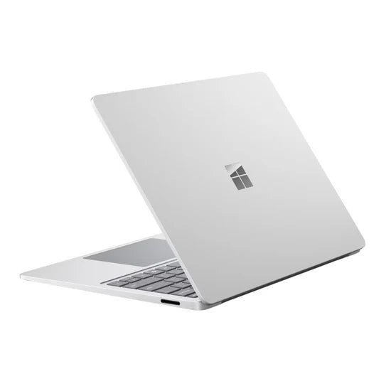 Surface Laptop 7 13.8-Inch Core Ultra 5 (Series 2) / 16 GB RAM / 256GB / Windows 11 Pro - Platinum