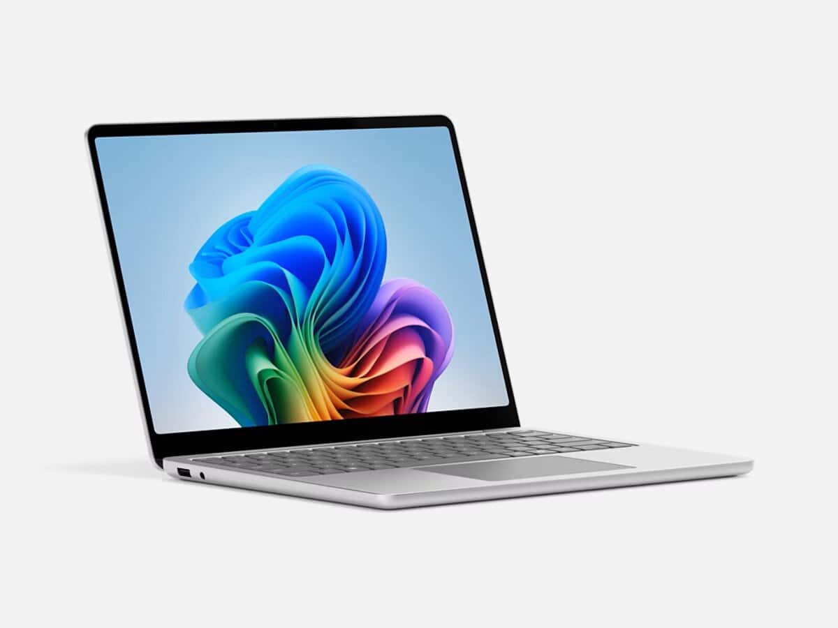 Surface Laptop 13-inch Snapdragon Plus / 16GB RAM / 512GB / Windows 11 Pro   - Platinum Metal